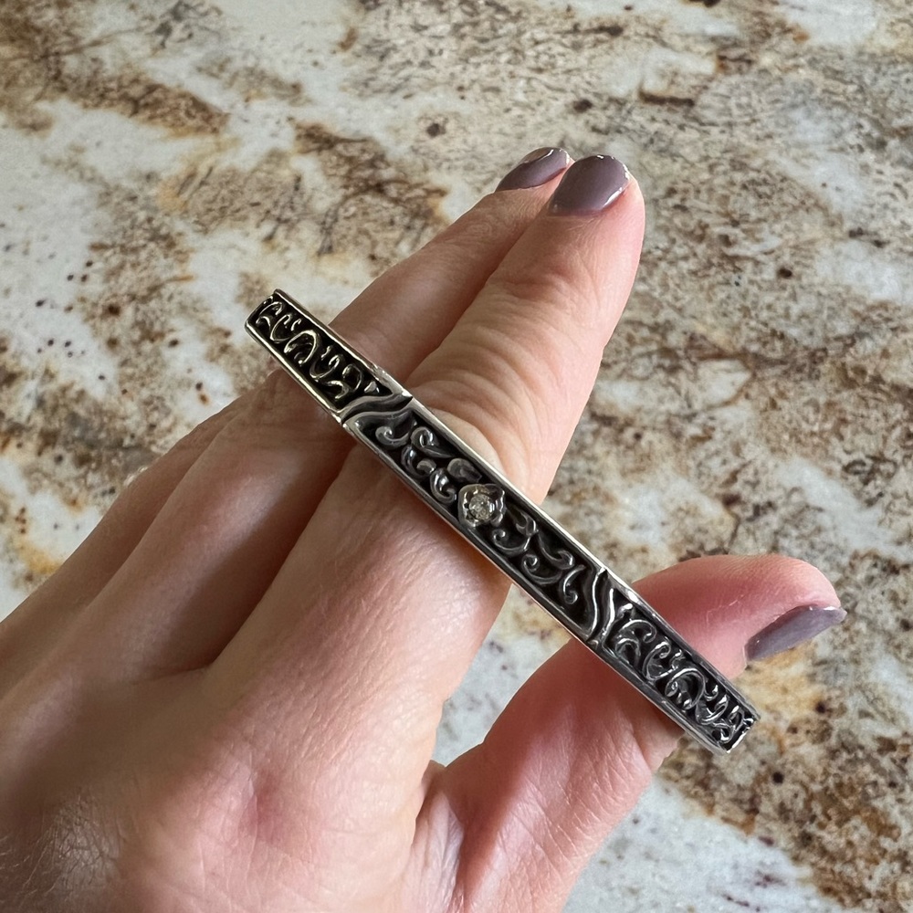 Brighton Bangle - Picture 2 of 11